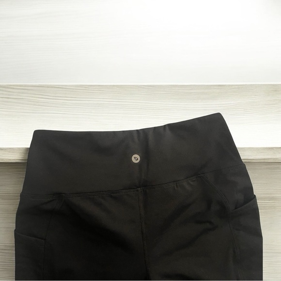 baleaf Women's Flare Leggings with Zipper Pockets - Picture 5 of 15